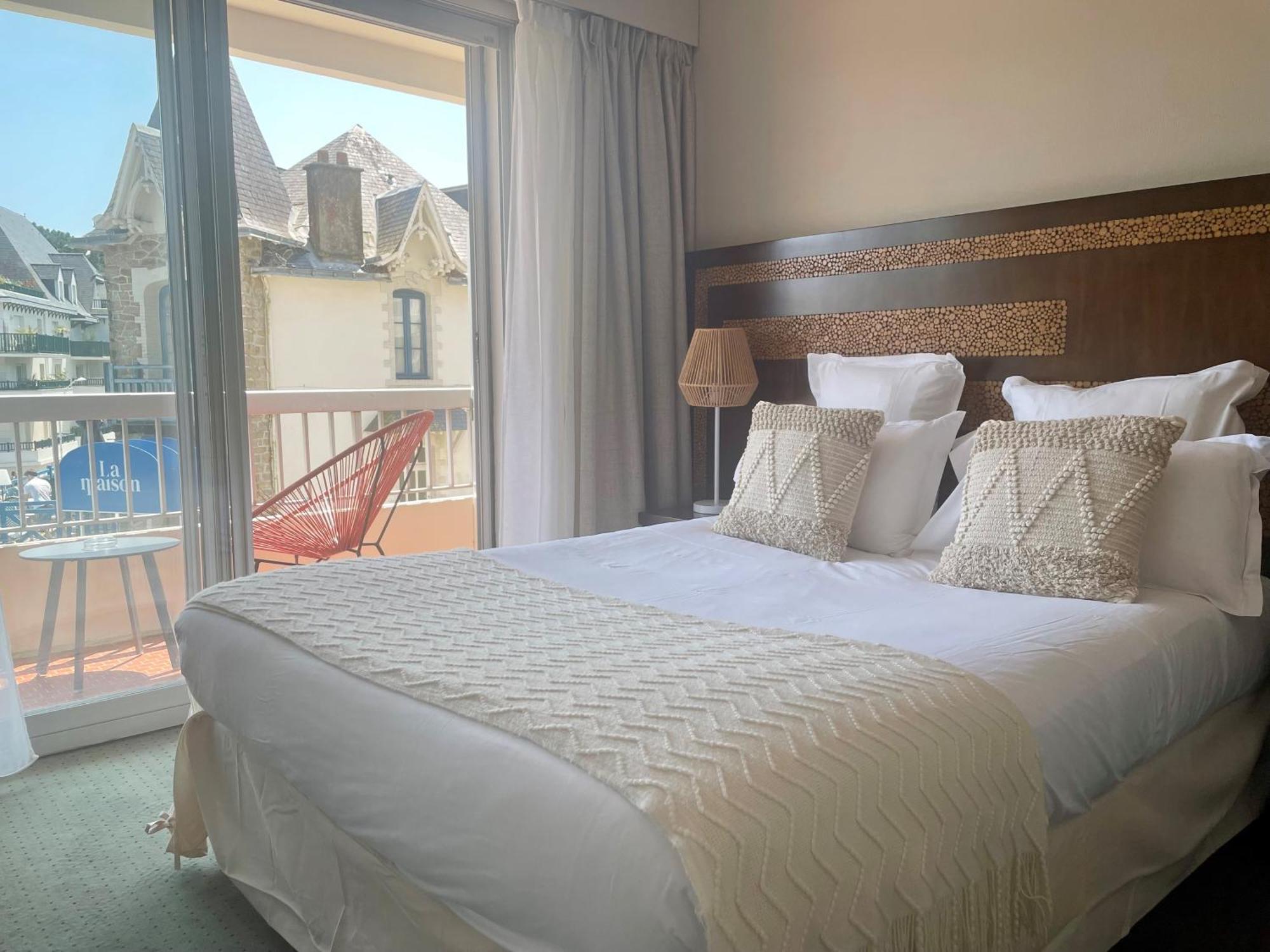 Hotel Bo & Mia La Baule Екстериор снимка